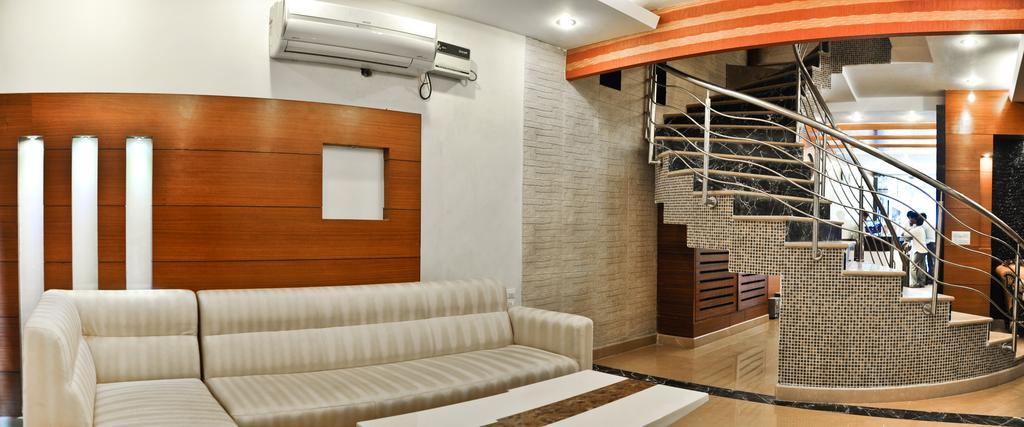 Hotel Vanson Villa - Near Connaught Place Νέο Δελχί Εξωτερικό φωτογραφία