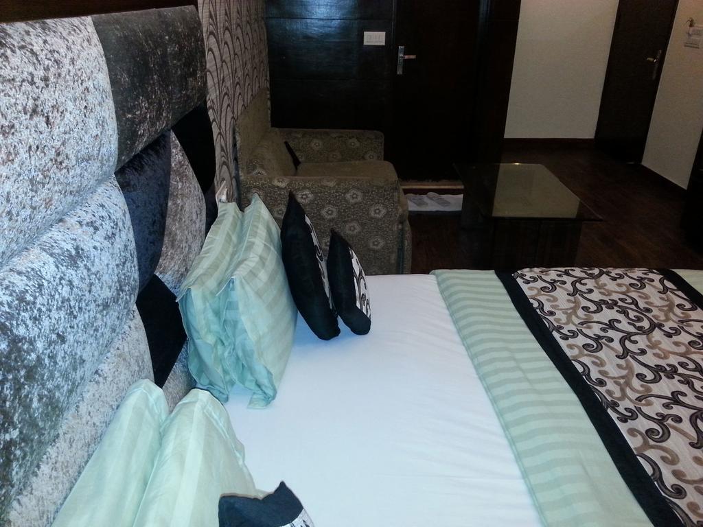Hotel Vanson Villa - Near Connaught Place Νέο Δελχί Δωμάτιο φωτογραφία